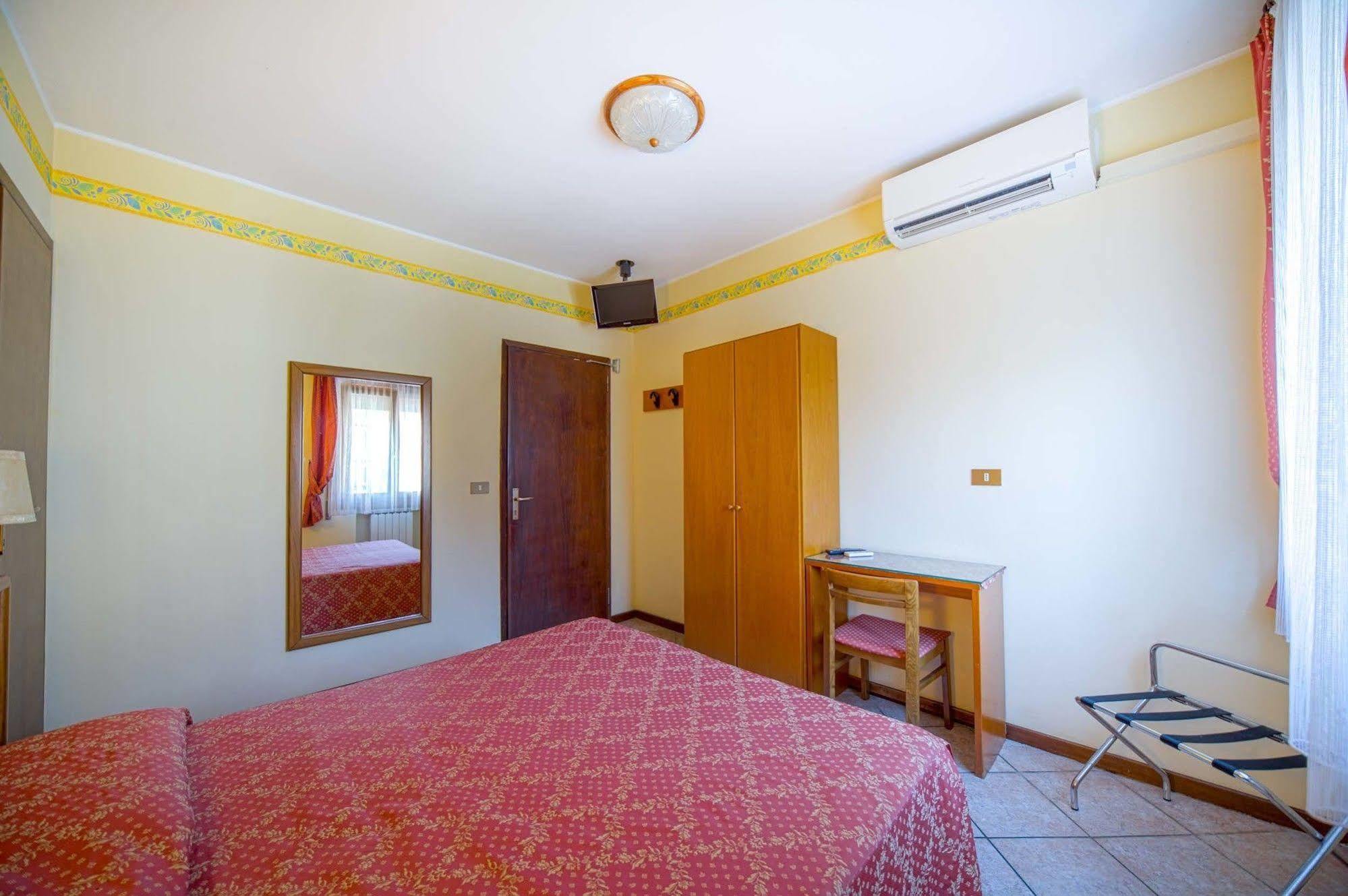 Piave Apartman Mestre Kültér fotó